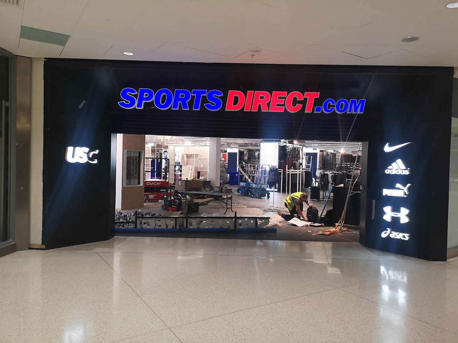 Sports Direct Storefront Fit-Out