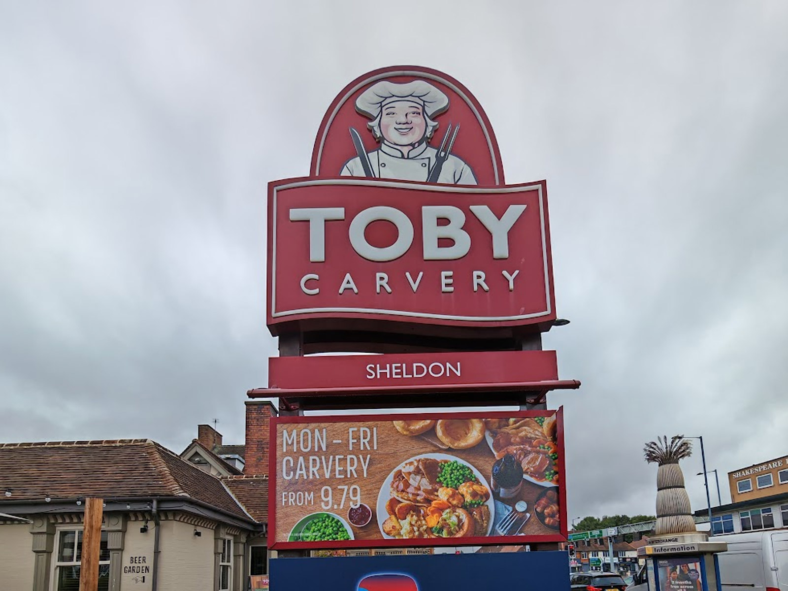 Toby Carvery External Pylon Signage